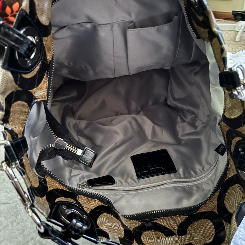 Opt Art Signature Coach Tote - Picture 9 of 13